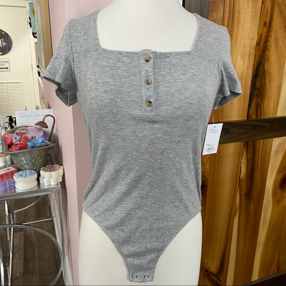 L NWT Light Gray Bodysuit, Button Closure, Square Neck
